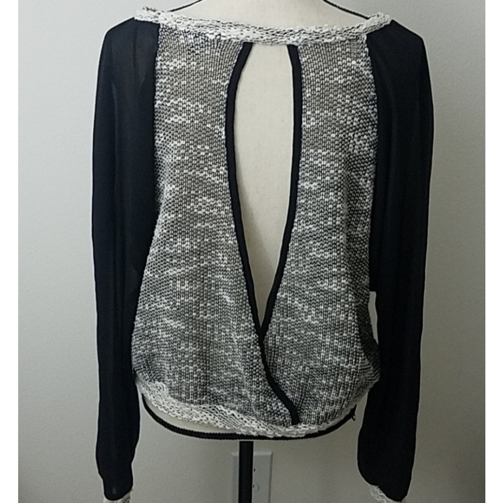 3 for $20 Mnk Open Back Shirt Size Large